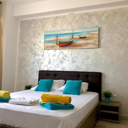 Summerland Marine Apartment