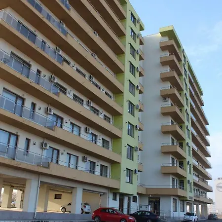 Apartment Summerland Marine